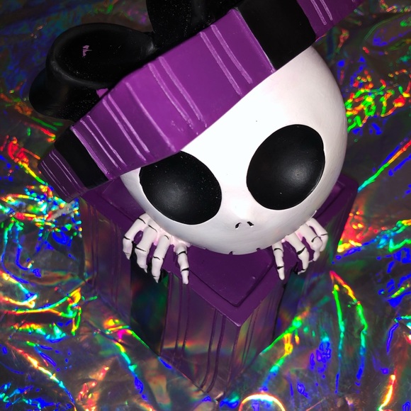 Disney Nightmare Before Christmas Jack Skellington Resin Present - Picture 3 of 6